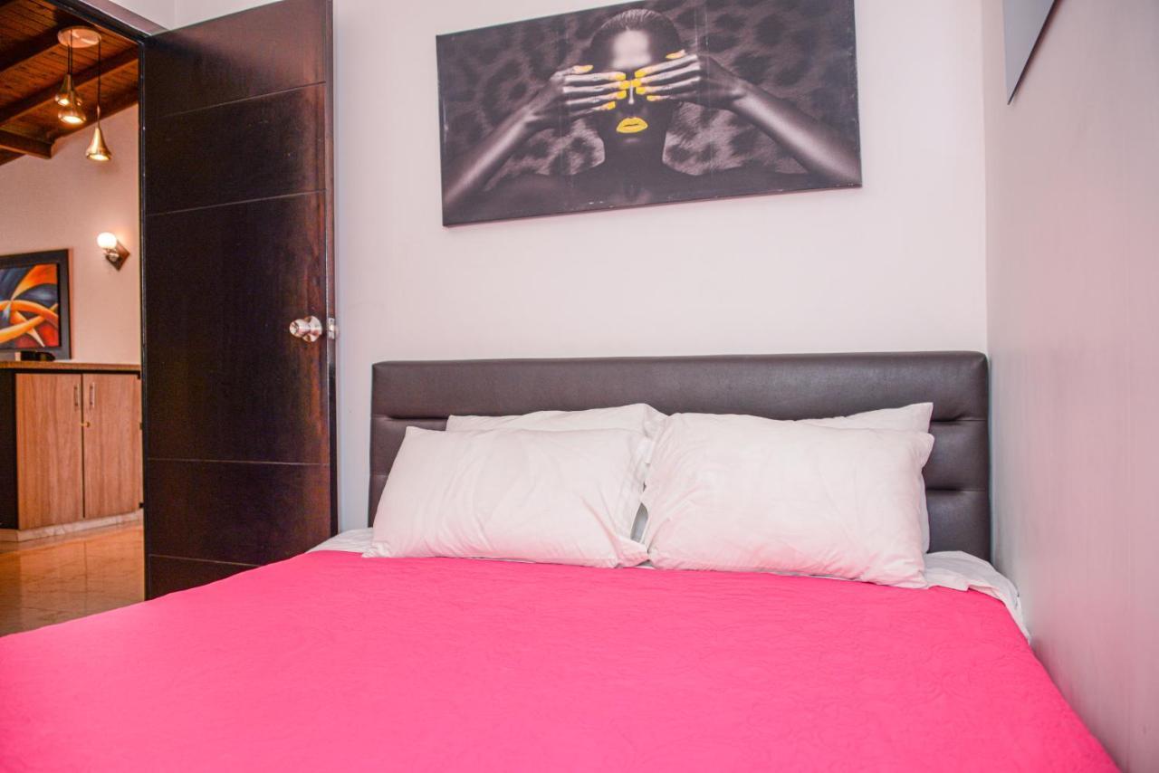 Manilla House Apartment Меделин Екстериор снимка